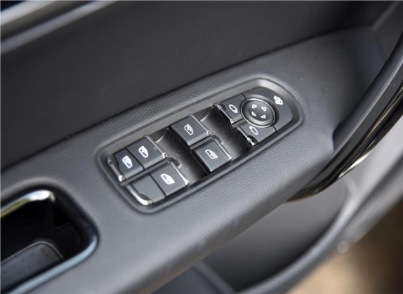 众泰T600 Coupe 2017款 1.8T 自动旗舰型 车厢座椅   门窗控制