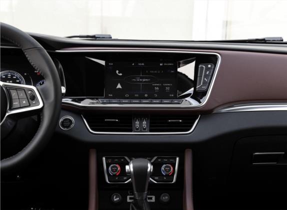 众泰T600 Coupe 2017款 1.8T 自动互联网智尊型 中控类   中控台