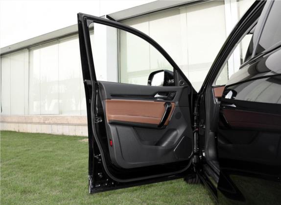 众泰T600 Coupe 2017款 1.8T 自动互联网智尊型 车厢座椅   前门板