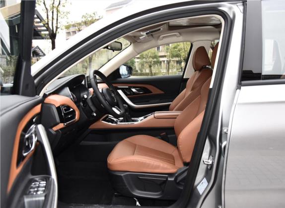 众泰T500 2018款 1.5T 手动尊享型 车厢座椅   前排空间