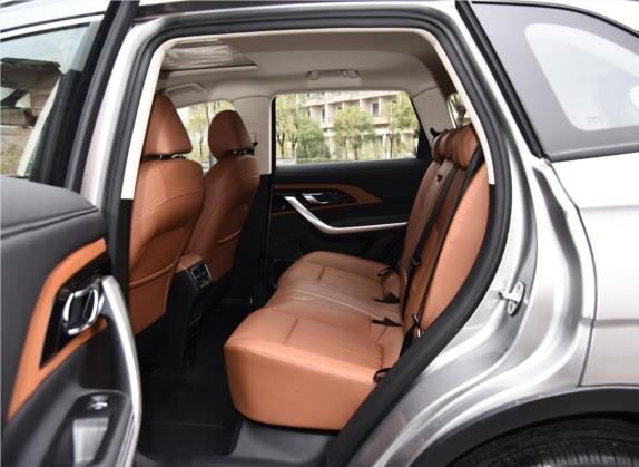 众泰T500 2018款 1.5T 手动尊享型 车厢座椅   后排空间