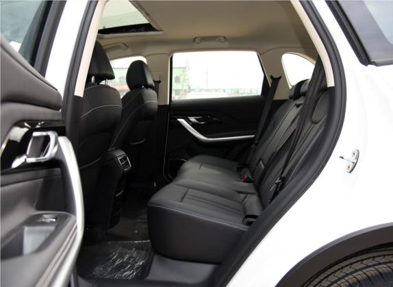 众泰T500 2018款 1.5T 自动尊享型 车厢座椅   后排空间
