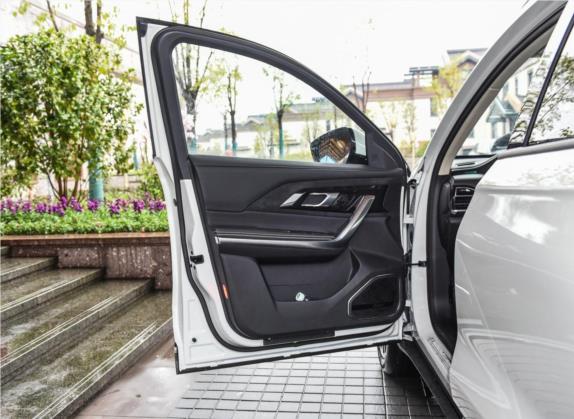 众泰T500 2018款 1.5T 自动智能互联旗舰型 车厢座椅   前门板