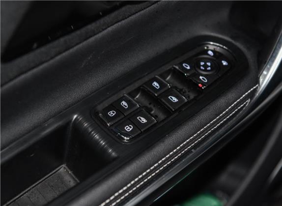 众泰T500 2018款 1.5T 自动智能互联旗舰型 车厢座椅   门窗控制