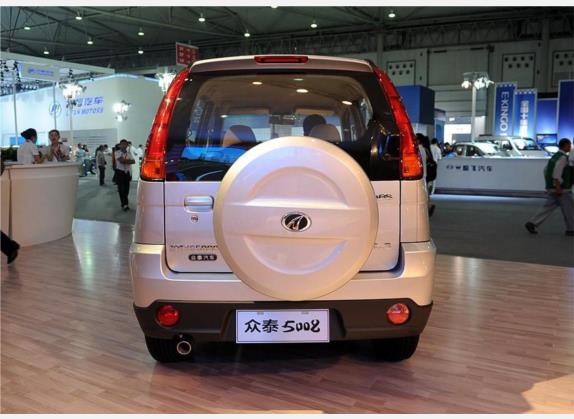 众泰5008 2008款 1.5L 手动时尚型 外观   正后